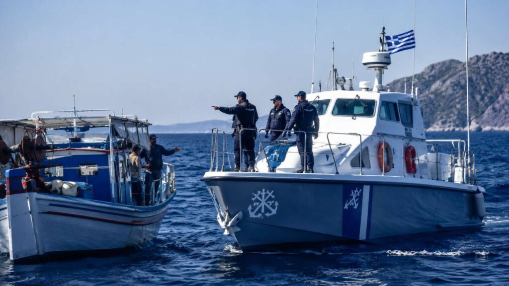 Νέο επεισόδιο στο Αιγαίο με Τούρκους ψαράδες και την Ελληνική Ακτοφυλακή
