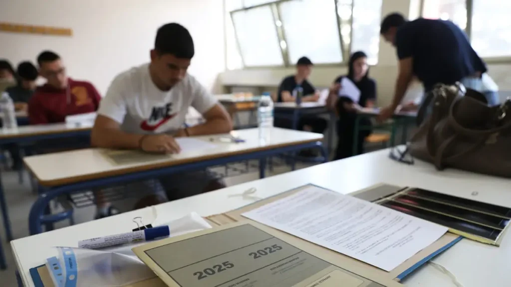 Πανελλήνιες 2026: Συμβουλές για σωστό ύπνο και διατροφή που βοηθούν στην απόδοση και στη συγκέντρωση Πανελλήνιες 2026: Συμβουλές για σωστό ύπνο και διατροφή που βοηθούν στην απόδοση και στη συγκέντρωση