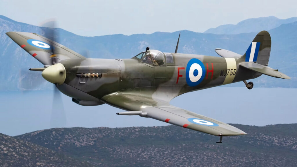 Πέθανε ο Τζορτζ Νταν, ο θρυλικός πιλότος που παρέδωσε το ιστορικό Spitfire στην Ελλάδα