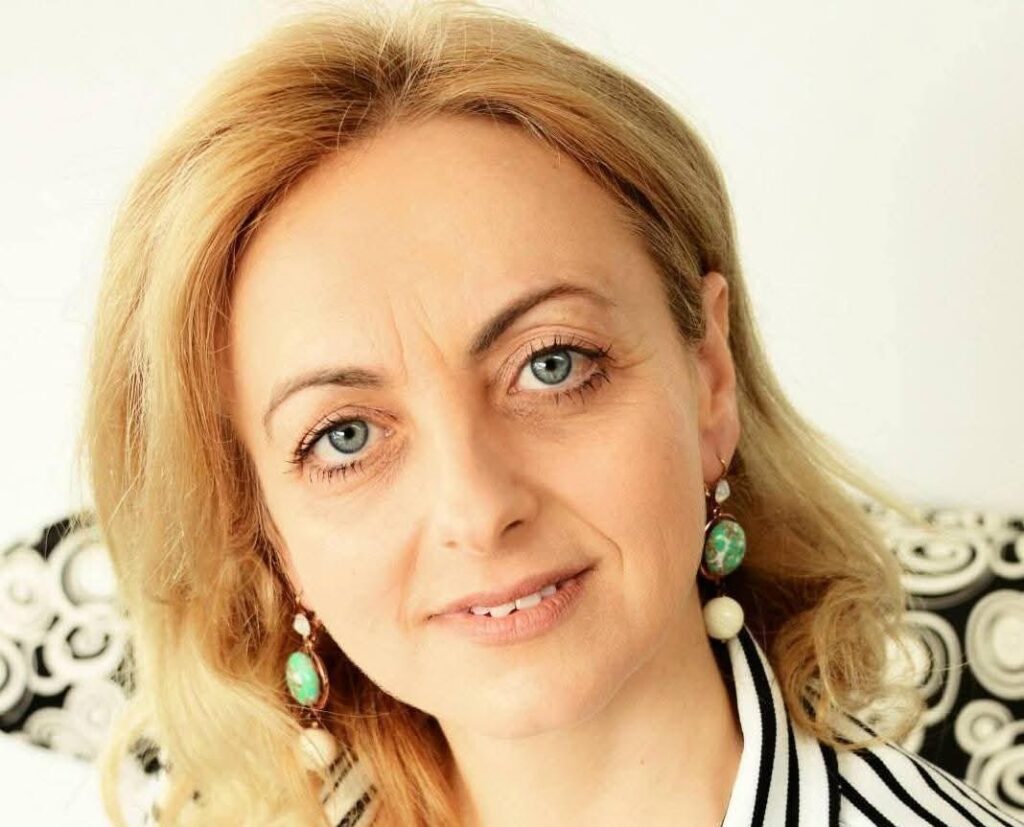 Η τραγωδία των 17χρονων κοριτσιών στην Αθήνα, το πρόβλημα στη Ρόδο, και η έλλειψη παιδοψυχιάτρων (audio) Η τραγωδία των 17χρονων κοριτσιών στην Αθήνα, το πρόβλημα στη Ρόδο, και η έλλειψη παιδοψυχιάτρων (audio)