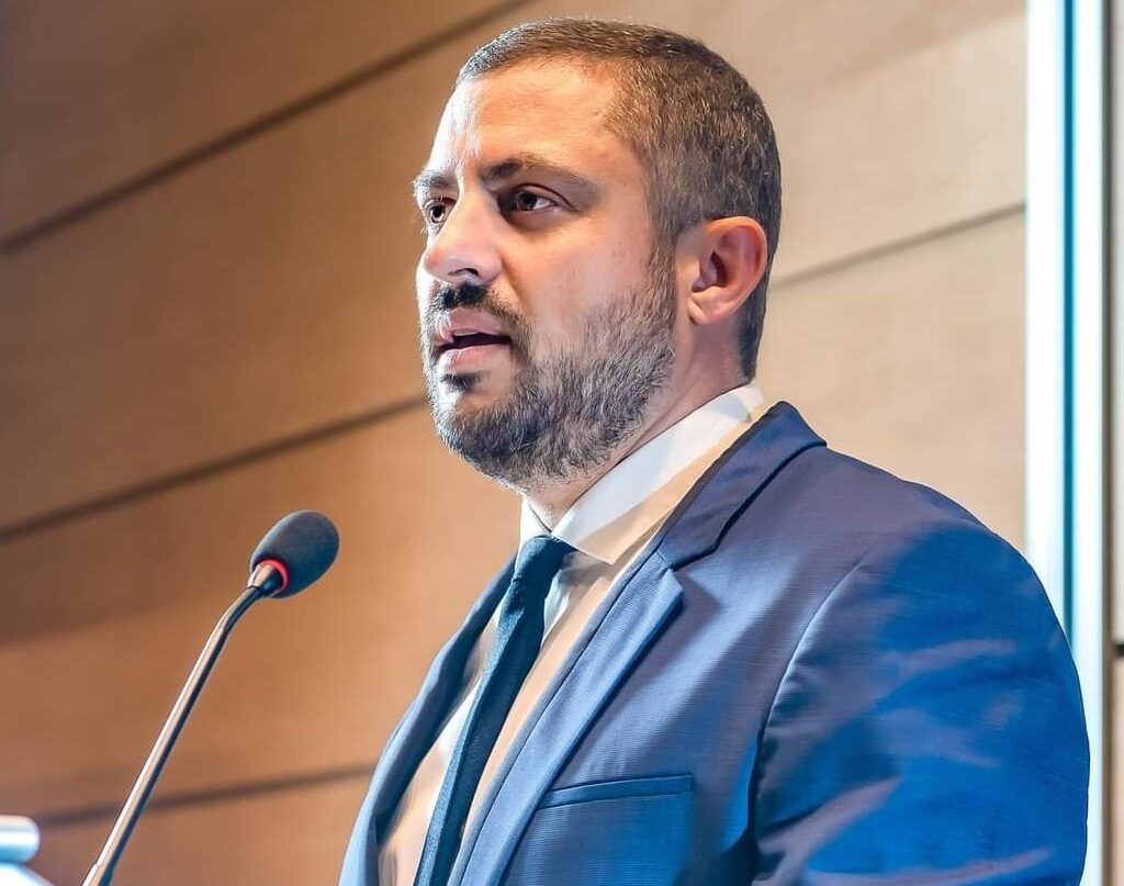 Δημοτικό Συμβούλιο Ρόδου: Πρώτο θέμα η ΔΕΡΜ Α.Ε. – Η πρόταση Γερονικόλα για το Δ.Σ. και η απουσία του Δημοτικό Συμβούλιο Ρόδου: Πρώτο θέμα η ΔΕΡΜ Α.Ε. – Η πρόταση Γερονικόλα για το Δ.Σ. και η απουσία του