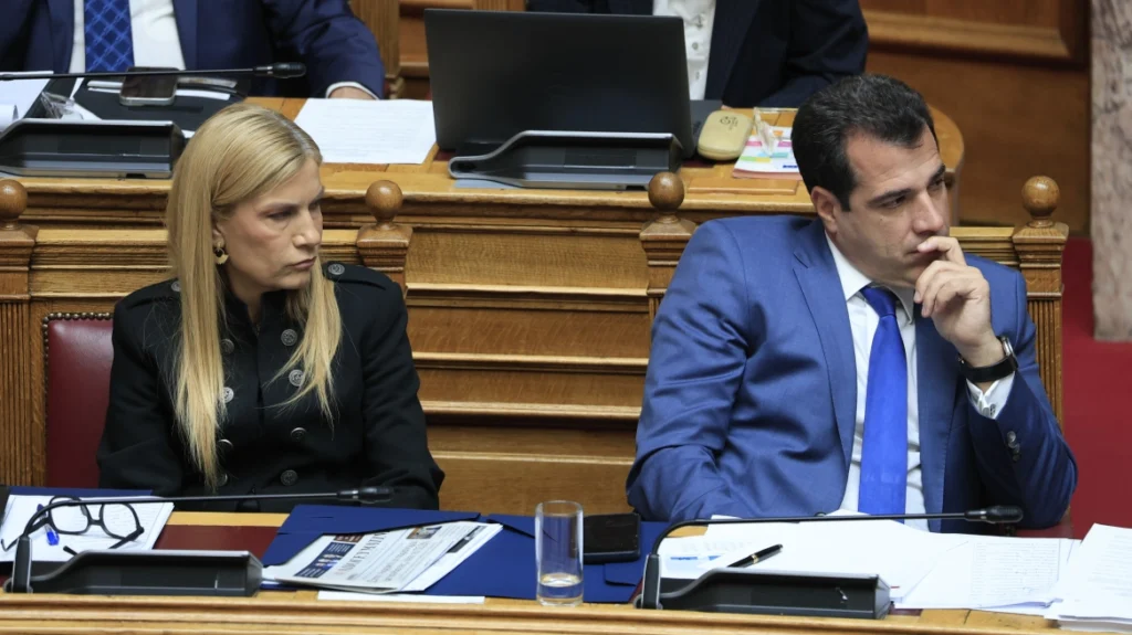 Υπερψηφίστηκε το νομοσχέδιο για την εφαρμογή του νέου Ευρωπαϊκού Συμφώνου Μετανάστευσης Υπερψηφίστηκε το νομοσχέδιο για την εφαρμογή του νέου Ευρωπαϊκού Συμφώνου Μετανάστευσης