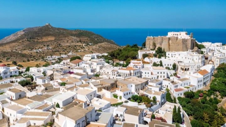 Το υπουργείο Πολιτισμού ενέκρινε τριετές αρχαιολογικό ερευνητικό πρόγραμμα στην Πάτμο Το υπουργείο Πολιτισμού ενέκρινε τριετές αρχαιολογικό ερευνητικό πρόγραμμα στην Πάτμο