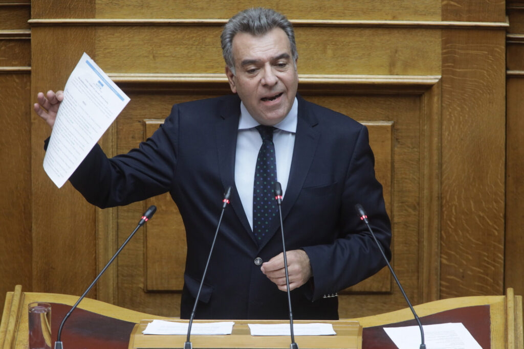 «Πρόταση του Μάνου Κόνσολα για βελτιωτικές παρεμβάσεις στη ρύθμιση για τα δάνεια σε ελβετικό φράγκο» «Πρόταση του Μάνου Κόνσολα για βελτιωτικές παρεμβάσεις στη ρύθμιση για τα δάνεια σε ελβετικό φράγκο»