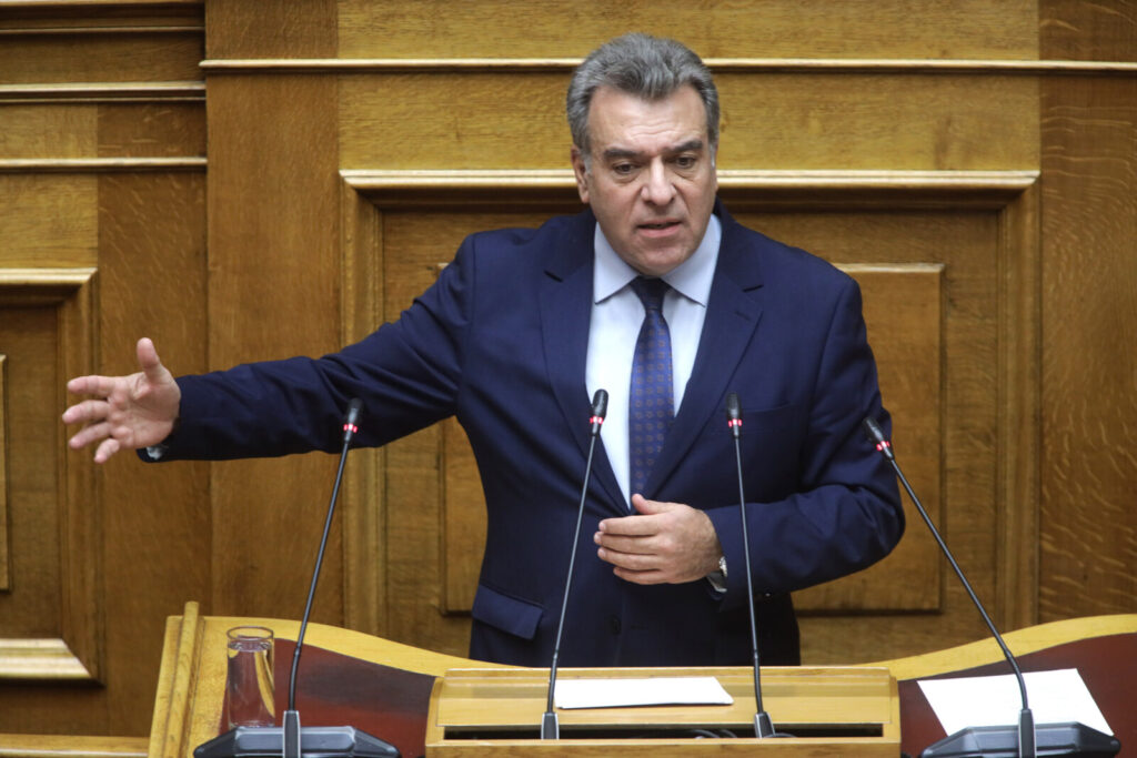 Μάνος Κόνσολας: «Να μην συμπεριλαμβάνονται στο φορολογητέο εισόδημα οι χρεώσεις και οι προμήθειες από τις ηλεκτρονικές πλατφόρμες καταλυμάτων βραχυχρόνιας μίσθωσης»