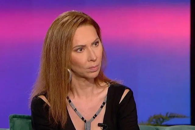 Η Δώρα Χρυσικού είπε τα πράγματα όπως θα έπρεπε να είναι για Μαστροκώστα – Δέλλα Η Δώρα Χρυσικού είπε τα πράγματα όπως θα έπρεπε να είναι για Μαστροκώστα – Δέλλα