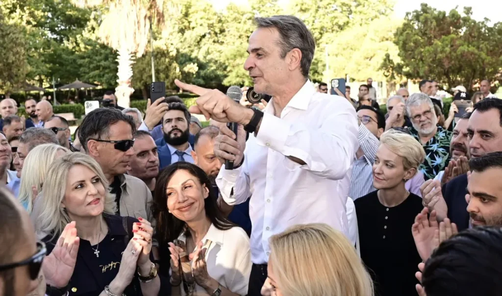 Κυριάκος Μητσοτάκης: Η στρατηγική του “μαραθωνίου” προς τις κάλπες – Τα 5 στοιχήματα για την επανεκλογή της ΝΔ Κυριάκος Μητσοτάκης: Η στρατηγική του “μαραθωνίου” προς τις κάλπες – Τα 5 στοιχήματα για την επανεκλογή της ΝΔ