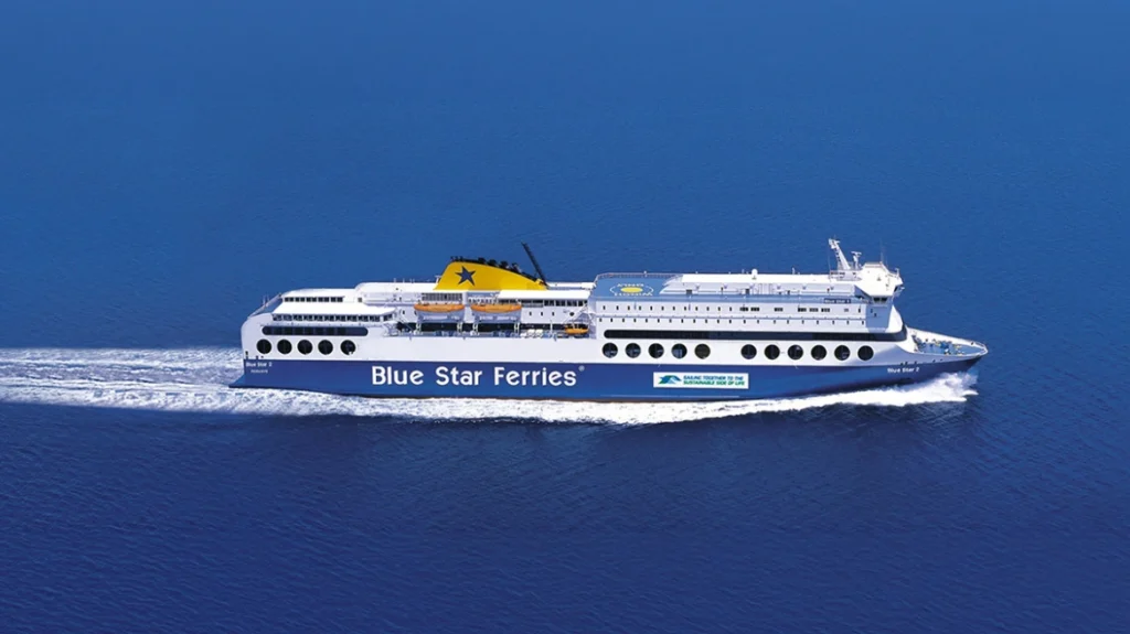 Τηλεφώνημα για βόμβα στο Blue Star 2: Το πλοίο με 1.050 επιβαίνοντες πλέει προς το Λαύριο για έλεγχο Τηλεφώνημα για βόμβα στο Blue Star 2: Το πλοίο με 1.050 επιβαίνοντες πλέει προς το Λαύριο για έλεγχο