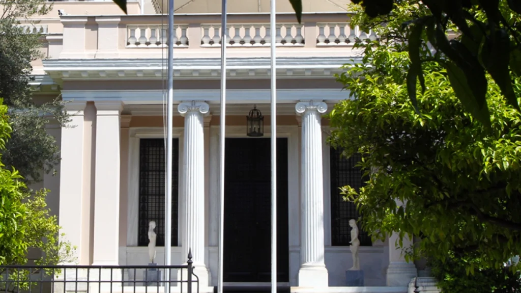 Νέοι γενικοί γραμματείς στα υπουργεία Περιβάλλοντος, Πολιτισμού και Ναυτιλίας: Ποιοι αναλαμβάνουν Νέοι γενικοί γραμματείς στα υπουργεία Περιβάλλοντος, Πολιτισμού και Ναυτιλίας: Ποιοι αναλαμβάνουν