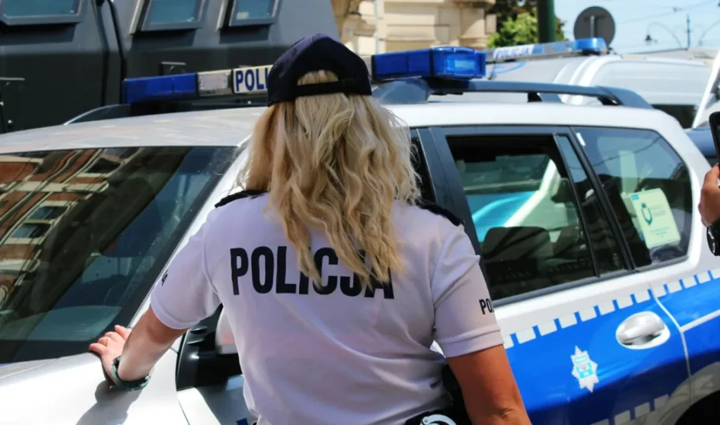 Φρίκη στην Πολωνία: Μέρη ανθρώπινων εμβρύων εντοπίστηκαν σε κήπο – Συνελήφθη παθολόγος