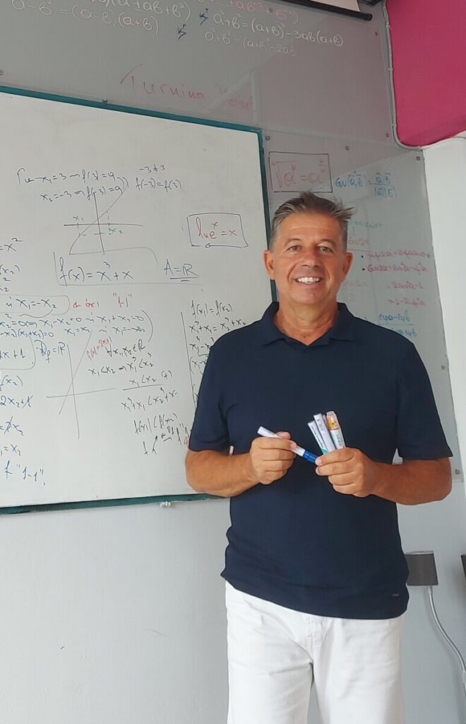 Όταν οι υποψήφιοι λιγοστεύουν γιατί παραμένει η Ελάχιστη Βάση Εισαγωγής; Όταν οι υποψήφιοι λιγοστεύουν γιατί παραμένει η Ελάχιστη Βάση Εισαγωγής;