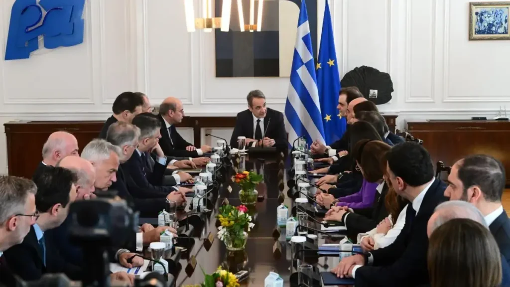 Τα σενάρια μετά την μετακίνηση Κυρανάκη στη θέση του γραμματέα της ΝΔ – Ο Παύλος Μαρινάκης και τα ονόματα που ακούγονται για τον «μίνι» ανασχηματισμό της Πέμπτης