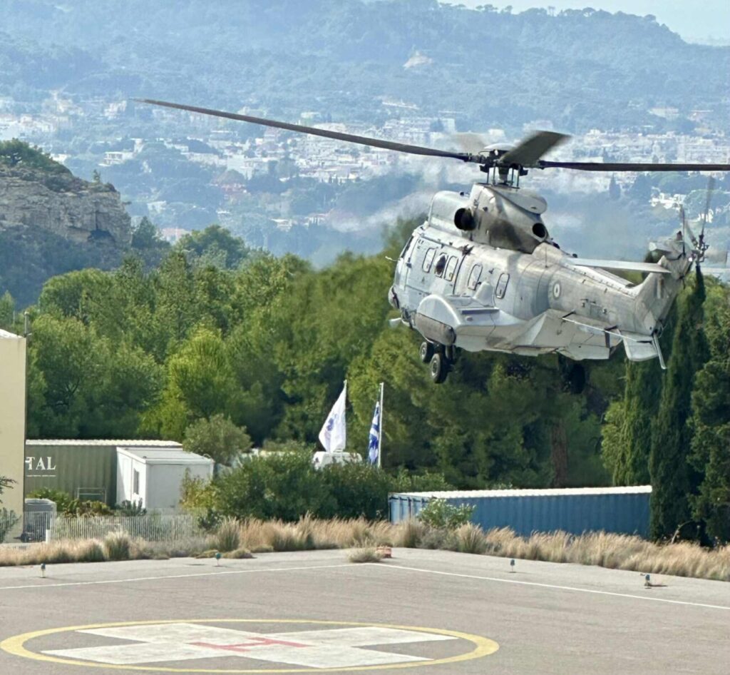 Αεροδιακομιδή 36χρονου ναυτικού από φορτηγό πλοίο ανοικτά της Ρόδου Αεροδιακομιδή 36χρονου ναυτικού από φορτηγό πλοίο ανοικτά της Ρόδου