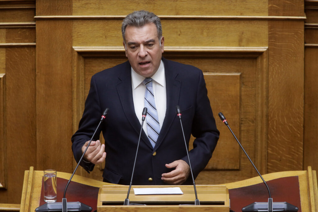 «Τα τεκμήρια για τις παράνομες πράξεις τουρκικών αλιευτικών στα Δωδεκάνησα, πηγαίνουν στην Ευρωπαϊκή Επιτροπή – Ενισχύονται οι δυνάμεις του Λιμενικού στην περιοχή» «Τα τεκμήρια για τις παράνομες πράξεις τουρκικών αλιευτικών στα Δωδεκάνησα, πηγαίνουν στην Ευρωπαϊκή Επιτροπή – Ενισχύονται οι δυνάμεις του Λιμενικού στην περιοχή»