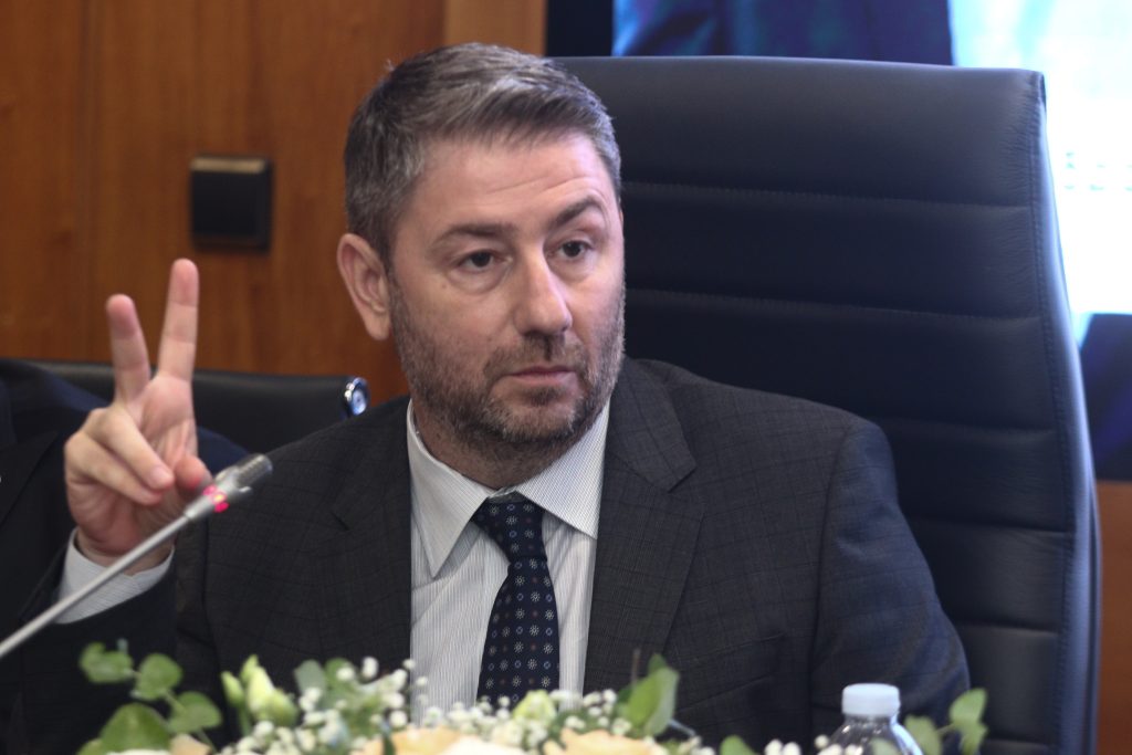 Ανδρουλάκης: Δεκαεπτά κοστολογημένες δεσμεύσεις για τους συνταξιούχους Ανδρουλάκης: Δεκαεπτά κοστολογημένες δεσμεύσεις για τους συνταξιούχους