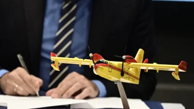 Canadair νέας γενιάς: Οι δυνατότητες των αμφίβιων πυροσβεστικών αεροσκαφών και ο κομβικός ρόλος της Ελλάδας στην ευρωπαϊκή παραγγελία