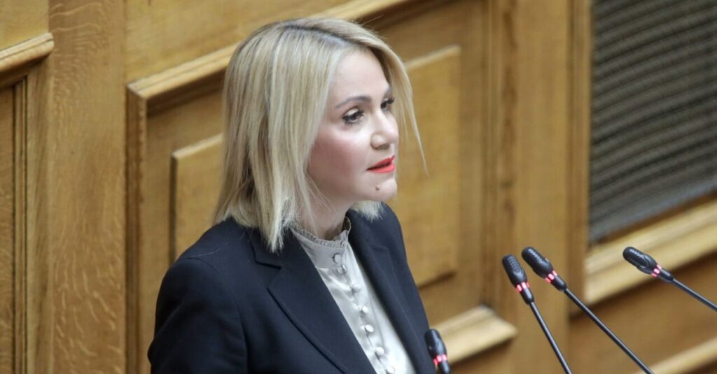 Στη Βουλή από τη Μίκα Ιατρίδη πρόταση παράτασης για ώριμες επενδύσεις του προγράμματος «Εξοικονομώ – Επιχειρώ» στις νησιωτικές περιοχές. Στη Βουλή από τη Μίκα Ιατρίδη πρόταση παράτασης για ώριμες επενδύσεις του προγράμματος «Εξοικονομώ – Επιχειρώ» στις νησιωτικές περιοχές.