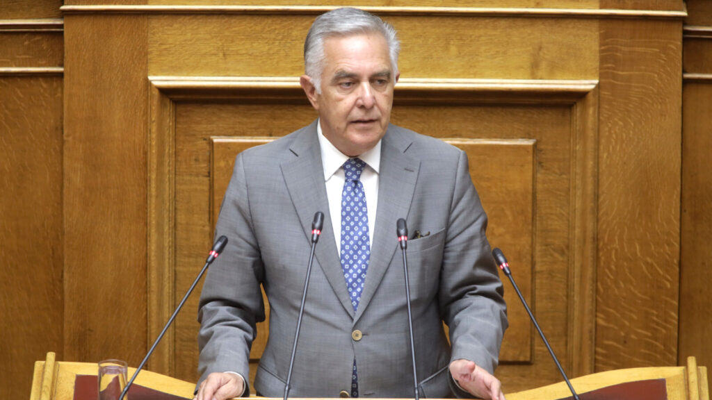 Ο Βασίλης Α. Υψηλάντης στην Ολομέλεια της Βουλής για τη Συνταγματική Αναθεώρηση και τη νησιωτικότητα : « Κάθε κάτοικος που μένει στα ακριτικά μας νησιά υπερασπίζεται καθημερινά την Πατρίδα μας»