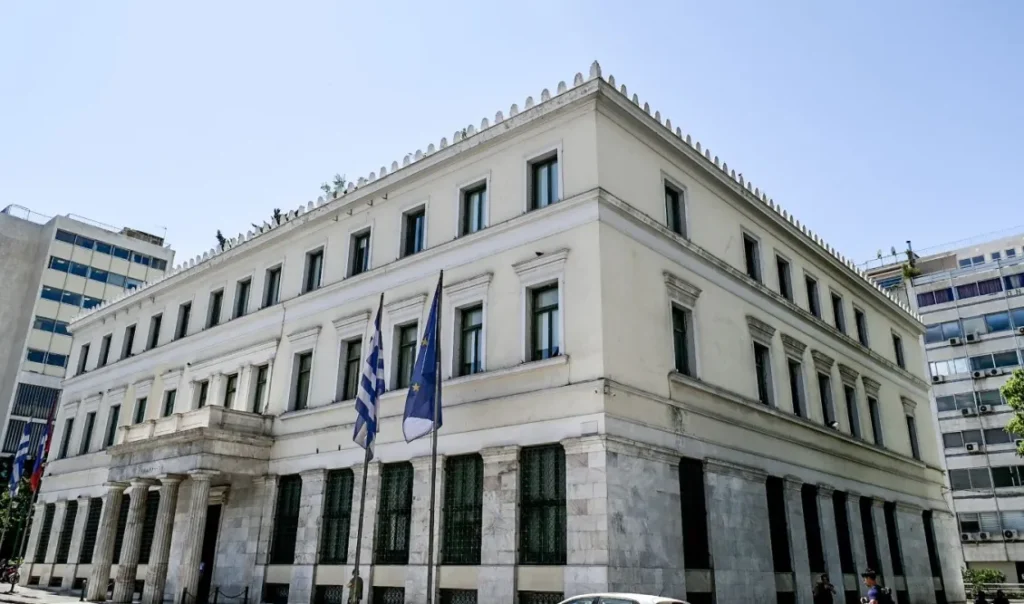 Αυτοί θα είναι οι νέοι αυξημένοι μισθοί του Περιφερειάρχη, Δημάρχου και αντιδημάρχου