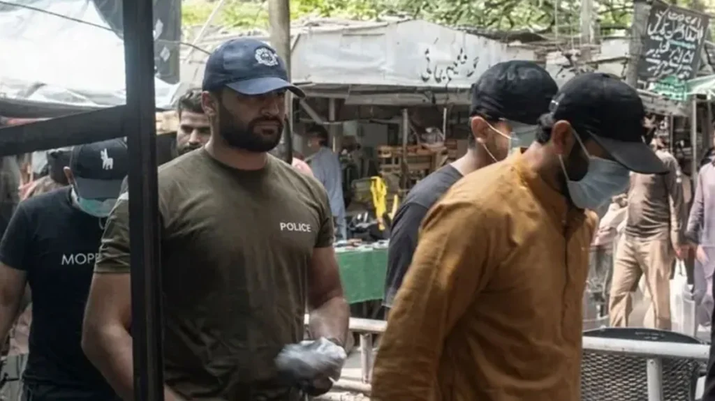 Φρίκη για δύο γυναίκες που πήγαν στο Πακιστάν για crypto: Απήχθησαν, βασανίστηκαν και βιάστηκαν ομαδικά – Εμπλέκεται ο εγγονός του ΥΠΕΞ