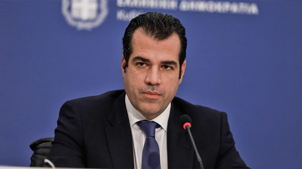 Πλεύρης: Κότες, άχρηστοι και αποτυχημένοι οι αναρχικοί που κάνουν επιθέσεις και γράφουν συνθήματα, θα σας ξεσκίσουμε Πλεύρης: Κότες, άχρηστοι και αποτυχημένοι οι αναρχικοί που κάνουν επιθέσεις και γράφουν συνθήματα, θα σας ξεσκίσουμε