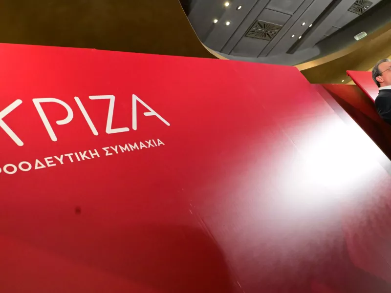 Νέες «τρικυμίες» στον ΣΥΡΙΖΑ από το «παρών» του Παύλου Πολάκη για την προεδρία Νέες «τρικυμίες» στον ΣΥΡΙΖΑ από το «παρών» του Παύλου Πολάκη για την προεδρία