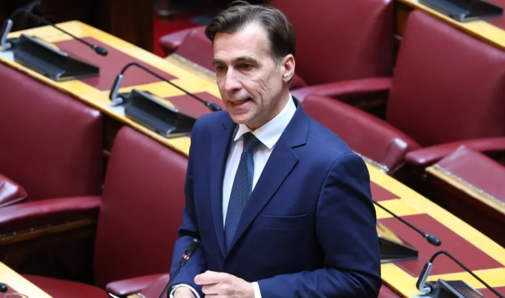 ΠΑΣΟΚ: Εντός της ημέρας η προσχώρηση Χουρδάκη – Ποιοι άλλοι ακολουθούν