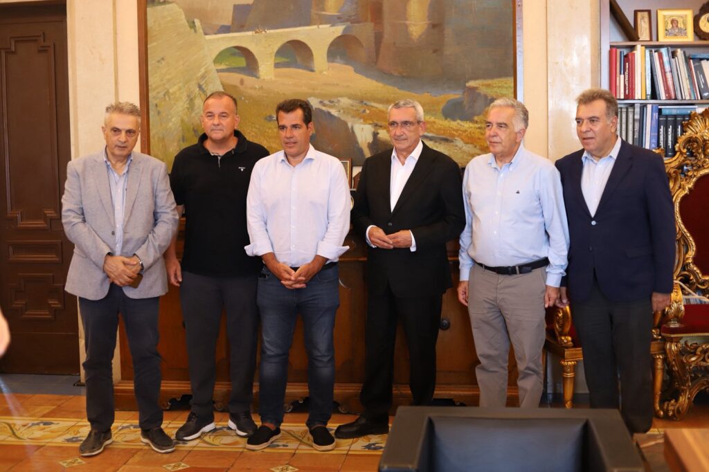 Θάνος Πλεύρης: «Πλήρως ρυθμισμένο το μεταναστευτικό στο Αιγαίο – Σταθερή η στήριξη στα νησιά» Θάνος Πλεύρης: «Πλήρως ρυθμισμένο το μεταναστευτικό στο Αιγαίο – Σταθερή η στήριξη στα νησιά»