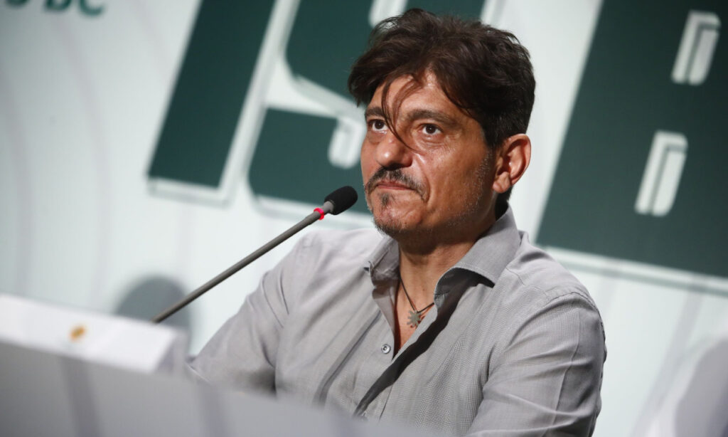 Δημήτρης Γιαννακόπουλος για Γουόκαπ: «Είπες την απαγορευμένη λέξη» Δημήτρης Γιαννακόπουλος για Γουόκαπ: «Είπες την απαγορευμένη λέξη»