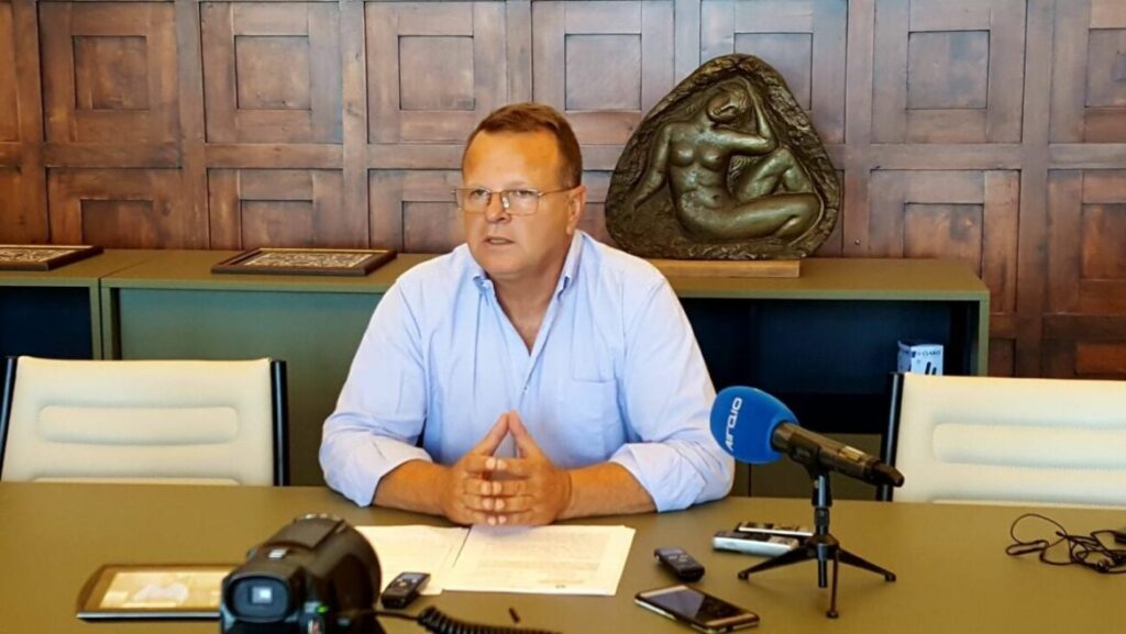 Χρήστος Ευστρατίου: «Από την πλήρη περιβαλλοντική αδειοδότηση των έργων, ο Σωτήρης Βαγιανός πήγε στην πλήρη εξαίρεσή τους από περιβαλλοντική αδειοδότηση!» Χρήστος Ευστρατίου: «Από την πλήρη περιβαλλοντική αδειοδότηση των έργων, ο Σωτήρης Βαγιανός πήγε στην πλήρη εξαίρεσή τους από περιβαλλοντική αδειοδότηση!»