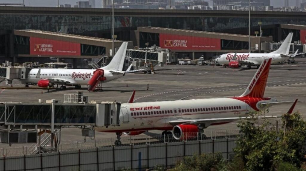 Πιλότος της Air India βρέθηκε θετικός σε μαριχουάνα μετά από περιστατικό Πιλότος της Air India βρέθηκε θετικός σε μαριχουάνα μετά από περιστατικό