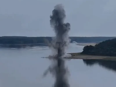 Με 180 κιλά εκρηκτικών η Ρουμανία ανατίναξε βράχο στον Δούναβη για να σωθεί ο πυρηνικός σταθμός του Τσερναβόντα – Δείτε βίντεο