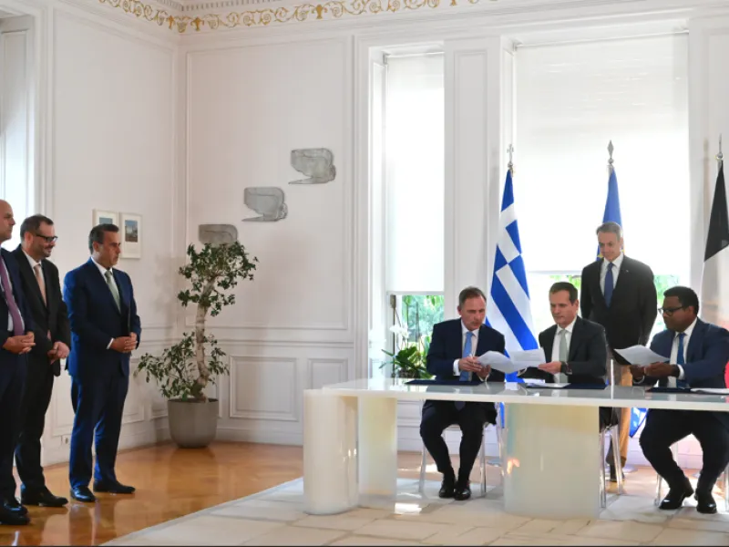 Μητσοτάκης για διασύνδεση με Κύπρο: Ισχυρή ψήφος στον ενεργειακό τομέα της Ελλάδας η είσοδος της Meridiam Μητσοτάκης για διασύνδεση με Κύπρο: Ισχυρή ψήφος στον ενεργειακό τομέα της Ελλάδας η είσοδος της Meridiam
