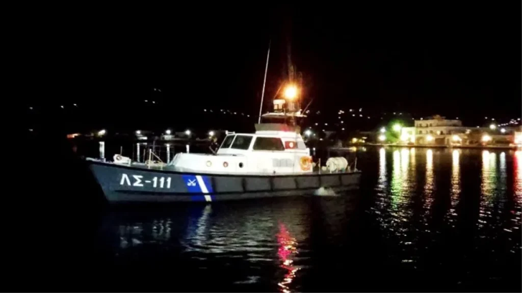 Θρίλερ στη Σύμη: Ιστιοπλοϊκό εντοπίστηκε να πλέει ακυβέρνητο, αγνοούνται πέντε Γερμανοί που είχαν πάει για μπάνιο