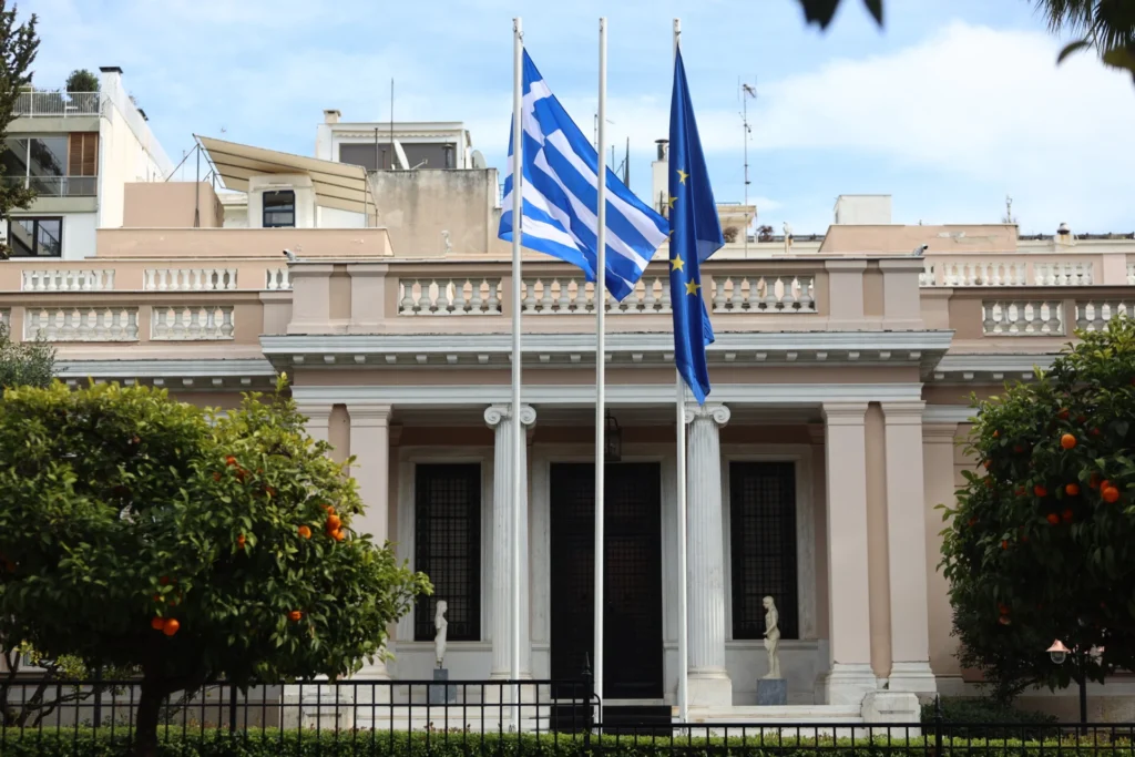 Διυπουργική σύσκεψη στο Μαξίμου την Τετάρτη για τις αποζημιώσεις στους πυρόπληκτους Διυπουργική σύσκεψη στο Μαξίμου την Τετάρτη για τις αποζημιώσεις στους πυρόπληκτους
