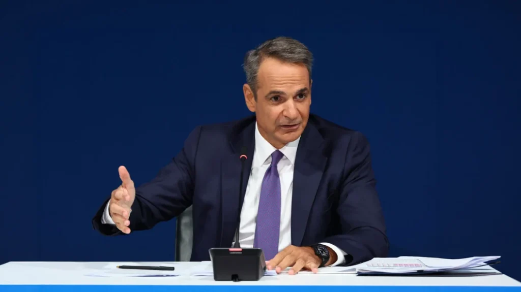 Το μεγάλο φορολογικό πακέτο της ΔΕΘ: Tι αλλάζει για επιχειρήσεις, επαγγελματίες και συνεπείς φορολογούμενους – Μόνιμες ελαφρύνσεις κάθε χρόνο ως το 2030 Το μεγάλο φορολογικό πακέτο της ΔΕΘ: Tι αλλάζει για επιχειρήσεις, επαγγελματίες και συνεπείς φορολογούμενους – Μόνιμες ελαφρύνσεις κάθε χρόνο ως το 2030