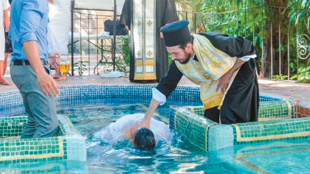 Orthrobros, η νέα τάση στις ΗΠΑ: Από το TikTok στην Παναγία, η Ορθοδοξία γοητεύει τους νέους
