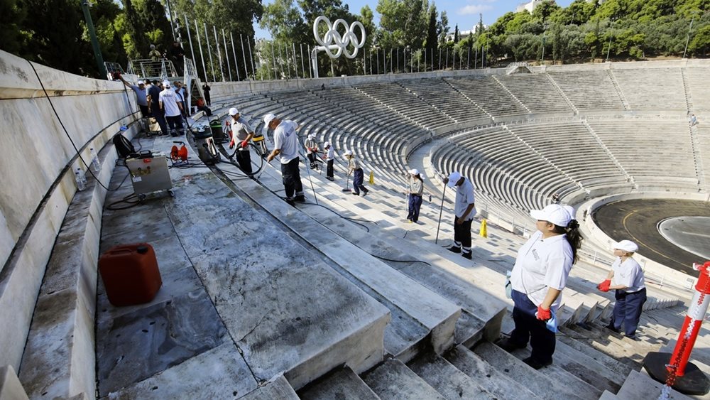 Παναθηναϊκό Στάδιο: Εργασίες καθαρισμού και συντήρησης των μαρμάρων για πρώτη φορά εδώ και 120 χρόνια Παναθηναϊκό Στάδιο: Εργασίες καθαρισμού και συντήρησης των μαρμάρων για πρώτη φορά εδώ και 120 χρόνια