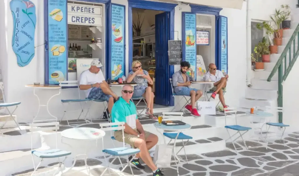 Οι Βρετανοί επιστρέφουν δυναμικά στην Ελλάδα – Άλμα 50,9% στα τουριστικά έσοδα Οι Βρετανοί επιστρέφουν δυναμικά στην Ελλάδα – Άλμα 50,9% στα τουριστικά έσοδα