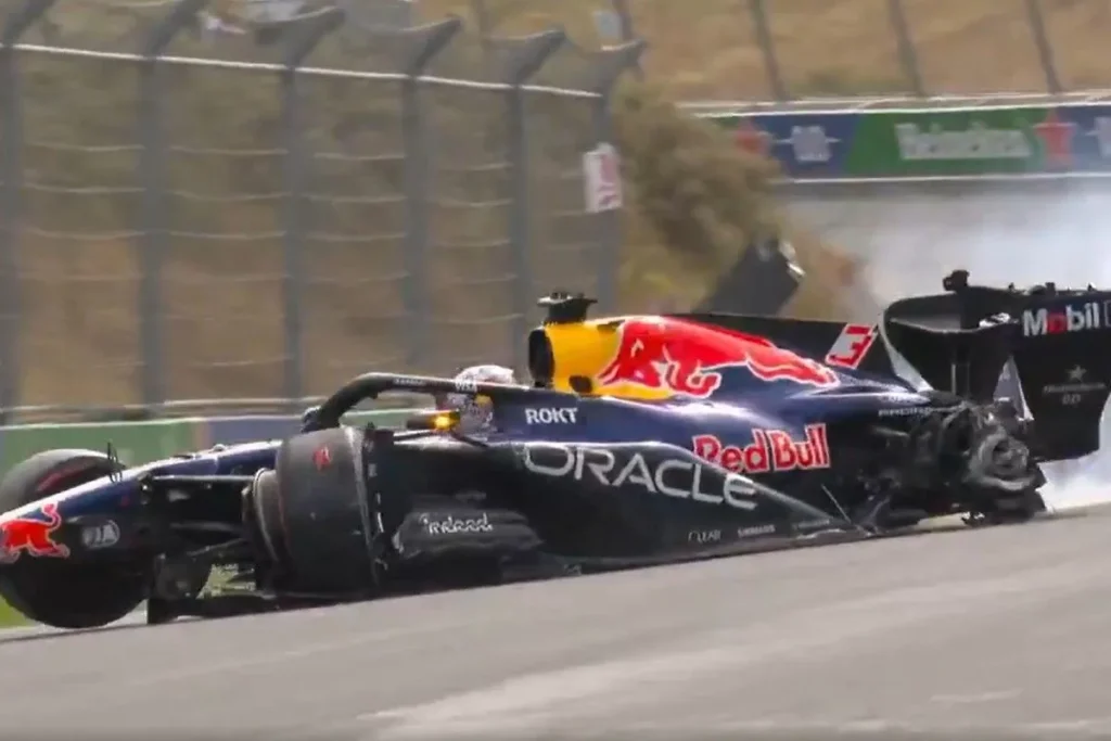 Formula 1: Τρομακτικό ατύχημα για τον Φερστάπεν, έχασε τον έλεγχο και σμπαράλιασε την Red Bull του Formula 1: Τρομακτικό ατύχημα για τον Φερστάπεν, έχασε τον έλεγχο και σμπαράλιασε την Red Bull του