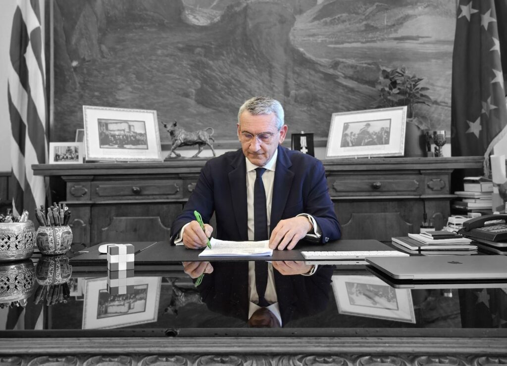Η Περιφέρεια Ν. Αιγαίου ενεργοποιεί χρηματοδότηση 9,77 εκατ. ευρώ που μεταβίβασε προς αυτή το Υπουργείο Εθνικής Οικονομίας & Οικονομικών για την αποκατάσταση ζημιών από φυσικές καταστροφές σε Δήμους και ΔΕΥΑ των Κυκλάδων και της Δωδεκανήσου Η Περιφέρεια Ν. Αιγαίου ενεργοποιεί χρηματοδότηση 9,77 εκατ. ευρώ που μεταβίβασε προς αυτή το Υπουργείο Εθνικής Οικονομίας & Οικονομικών για την αποκατάσταση ζημιών από φυσικές καταστροφές σε Δήμους και ΔΕΥΑ των Κυκλάδων και της Δωδεκανήσου